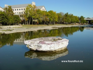 RoundRock_2_s